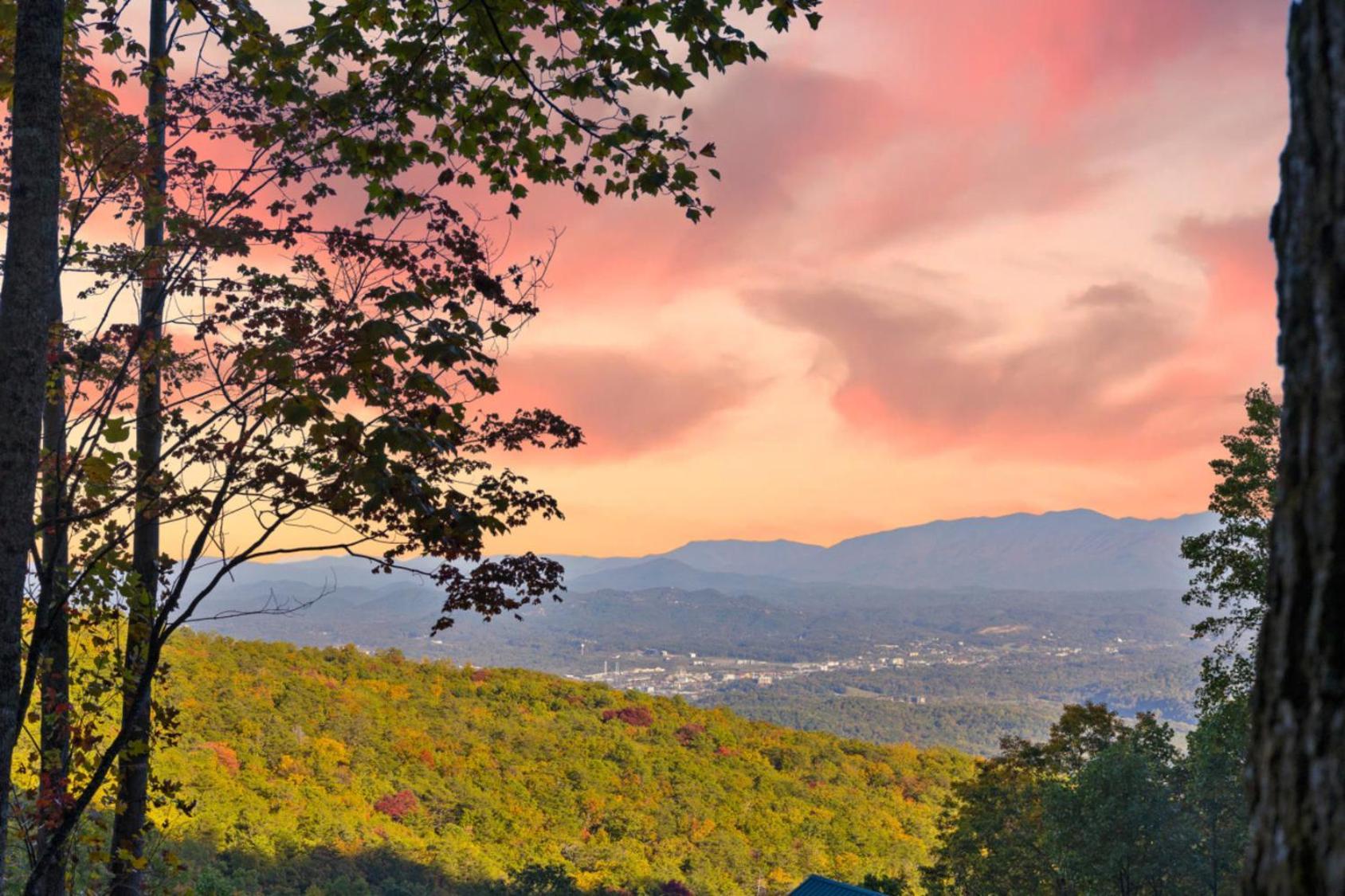 Heavenly Heights By Ghosal Luxury Lodging Sevierville Exterior foto